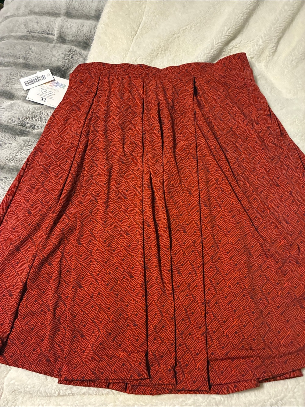 LuLaRoe Red Geometric Circle Skirt